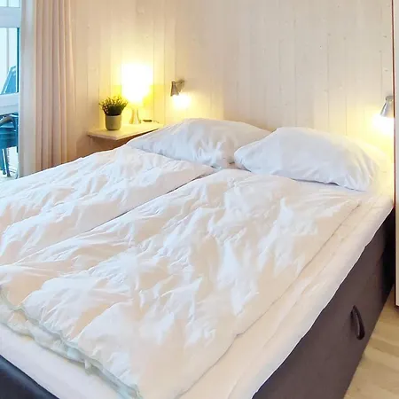 4 Person Holiday In